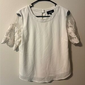 Lulu's White Floral Lace Sleeve Blouse